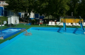 VOPSELE PENTRU PISCINE SI STRANDURI